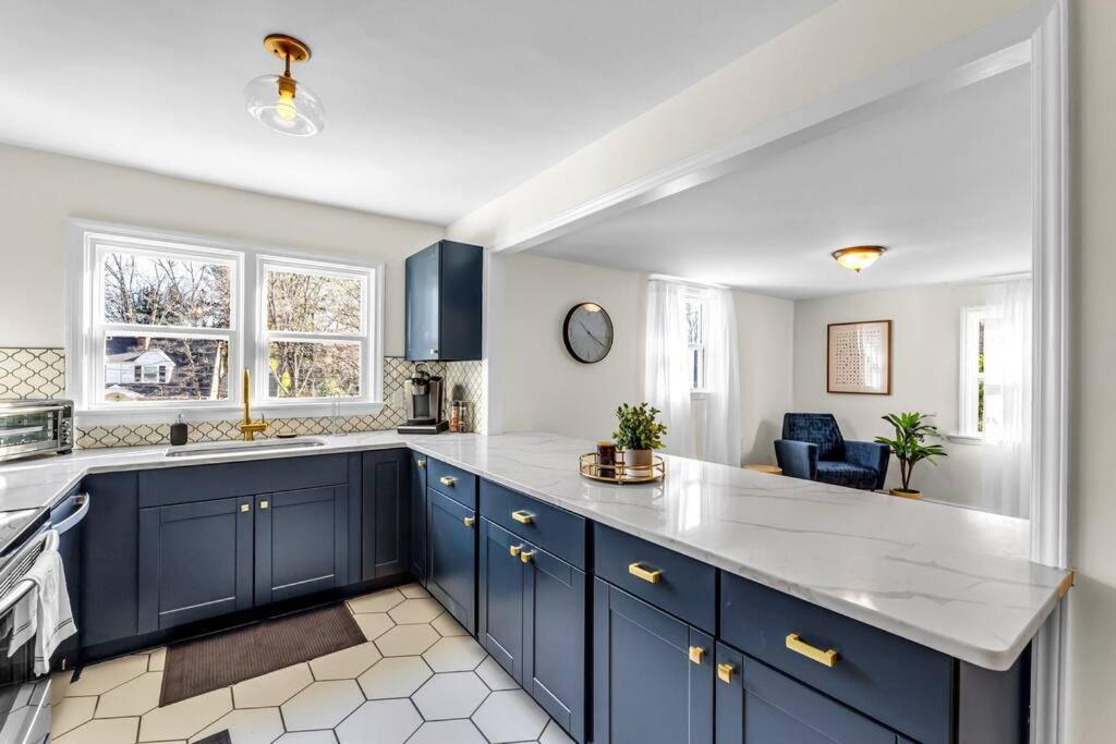 فيلا Fully Renovated 4 Bed Buena Vista House Near Wfu وينستون سالم المظهر الخارجي الصورة