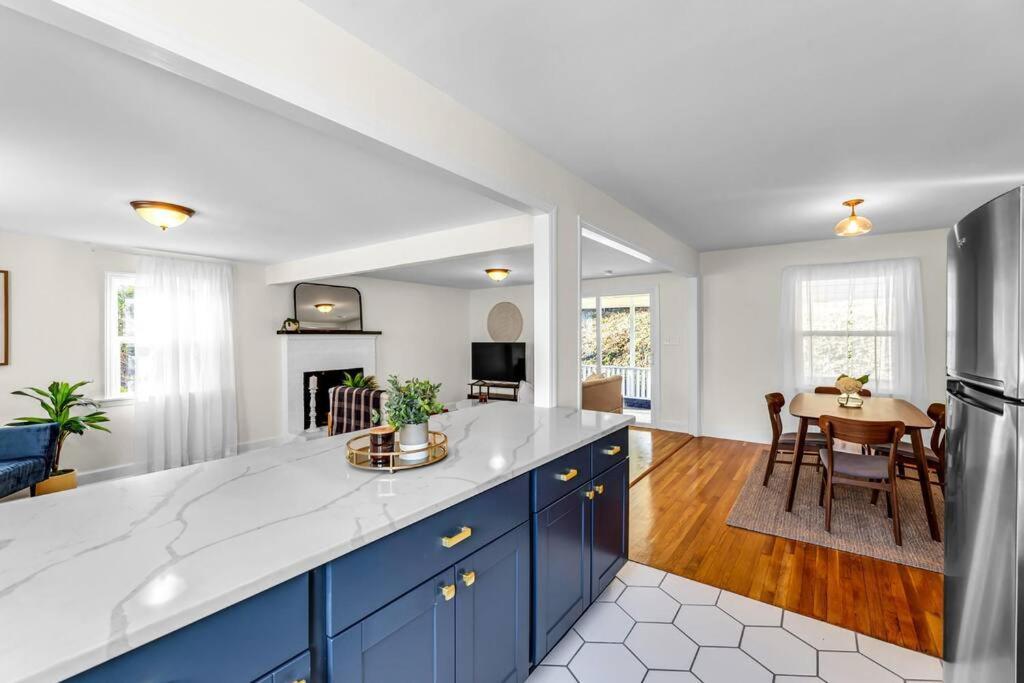 فيلا Fully Renovated 4 Bed Buena Vista House Near Wfu وينستون سالم المظهر الخارجي الصورة